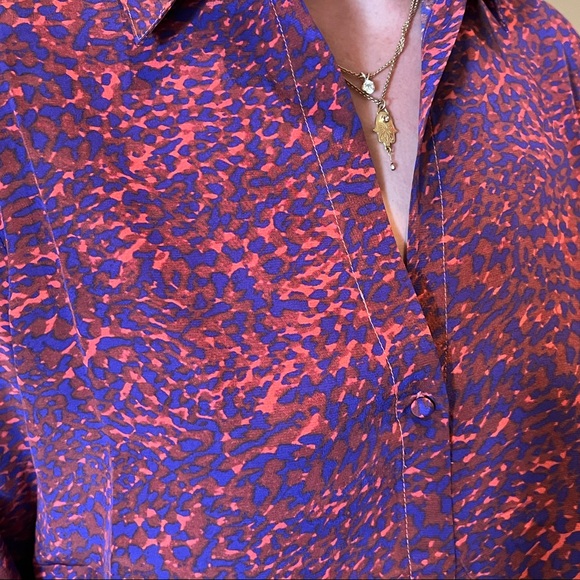 Catherinegee Silk Blouse - Picture 7 of 10